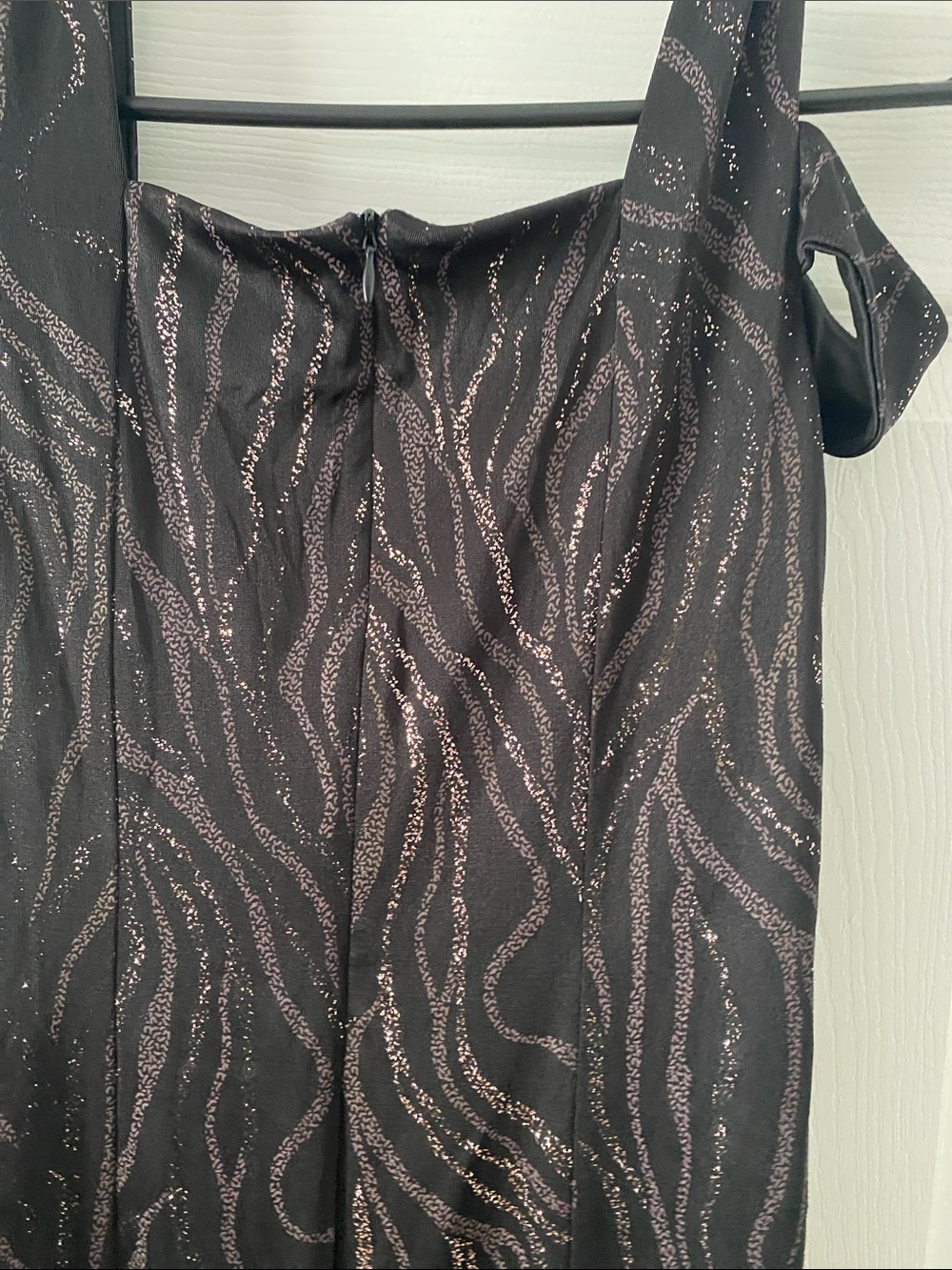 Women Dress - Picture 4 of 5